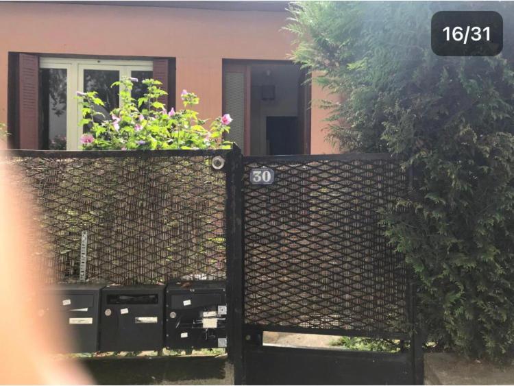 Pavillon 1 A 4 Personnes Chez L'Habitant Parfait Pour Une Famille 배뉴 외부 사진
