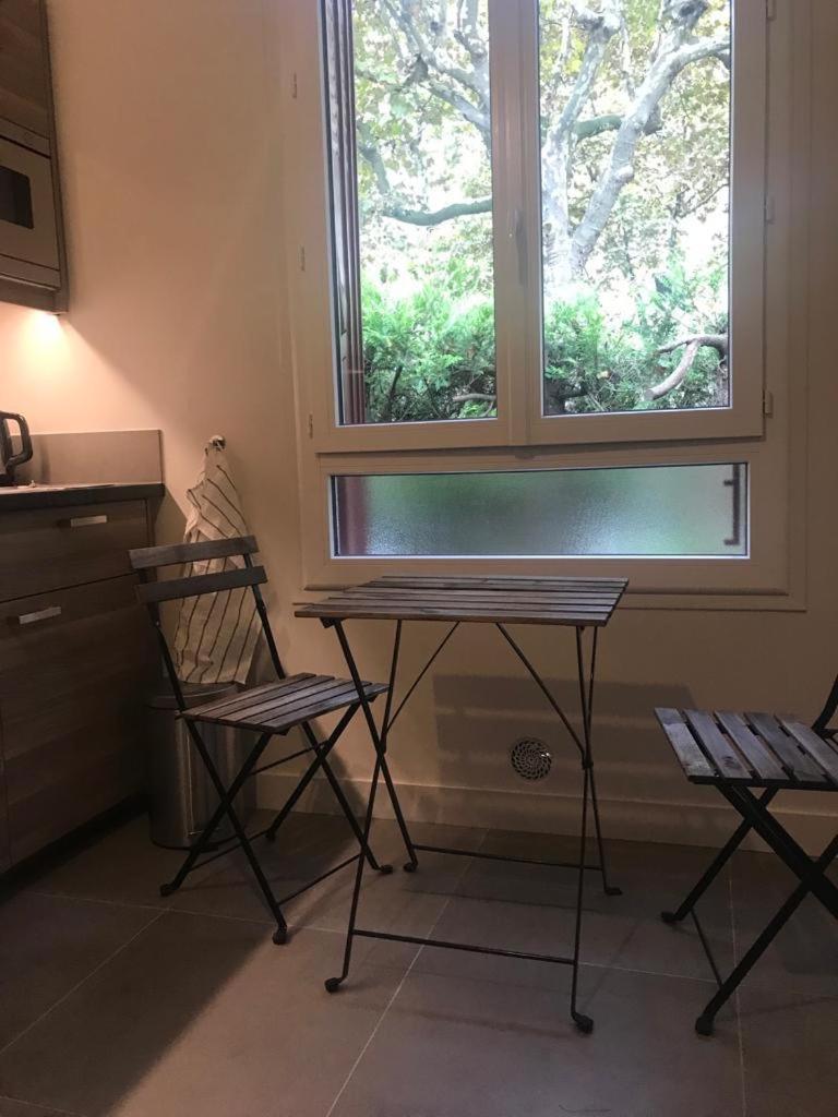 Pavillon 1 A 4 Personnes Chez L'Habitant Parfait Pour Une Famille 배뉴 외부 사진