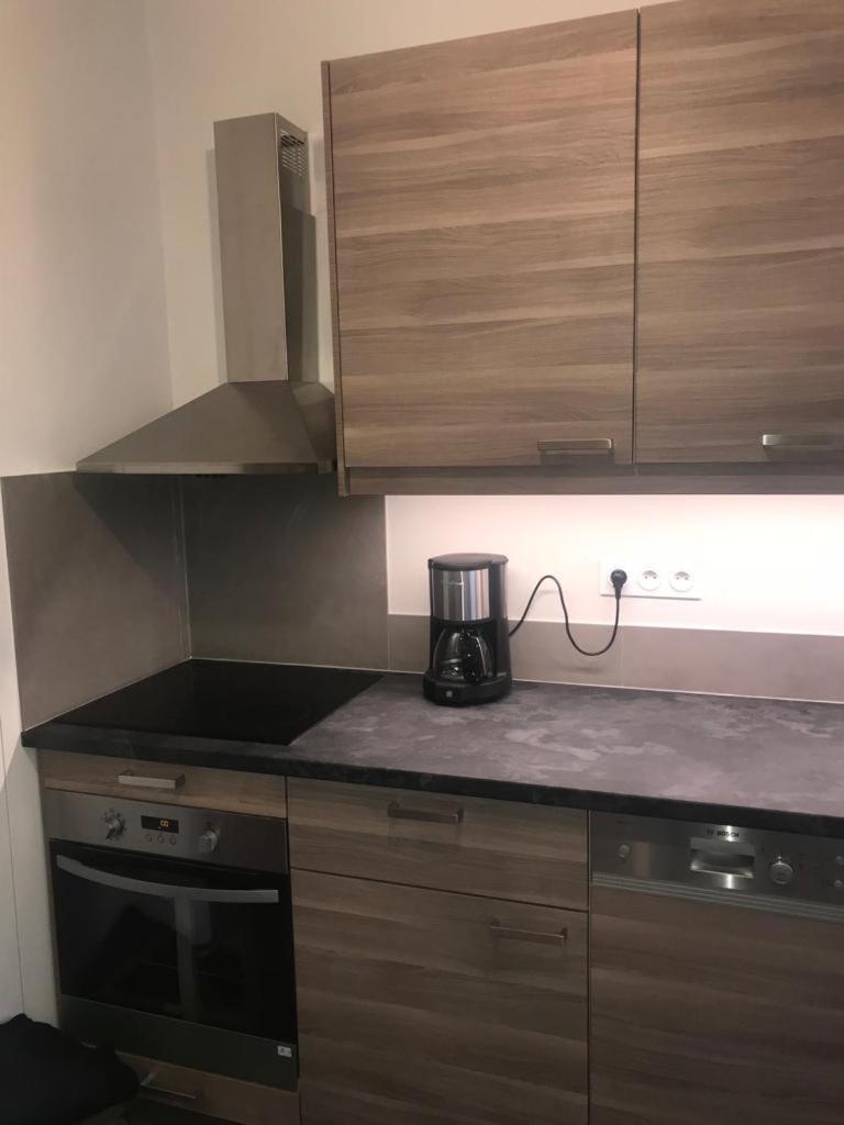 Pavillon 1 A 4 Personnes Chez L'Habitant Parfait Pour Une Famille 배뉴 외부 사진